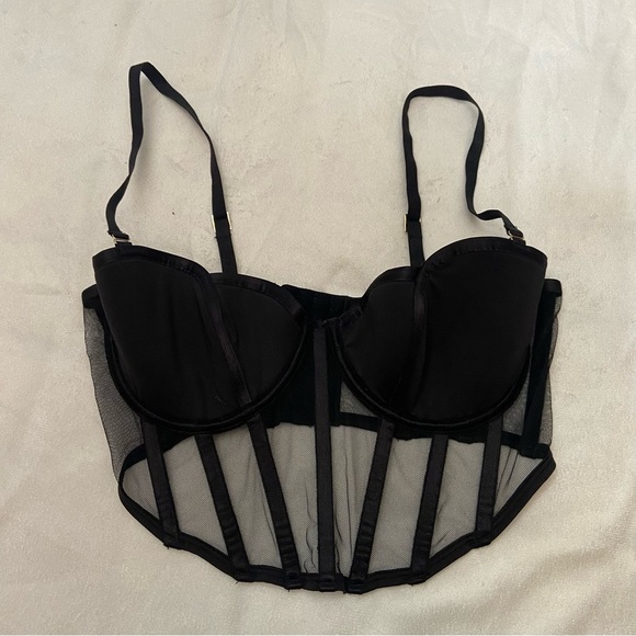 New! Bluebella Donna Black Mesh Bustier corset boning 1855 - Picture 2 of 10